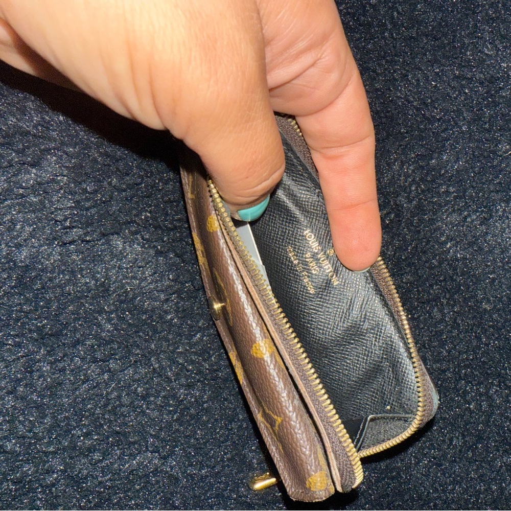 Louis Vuitton Card Case Wallet - Picture 5 of 8